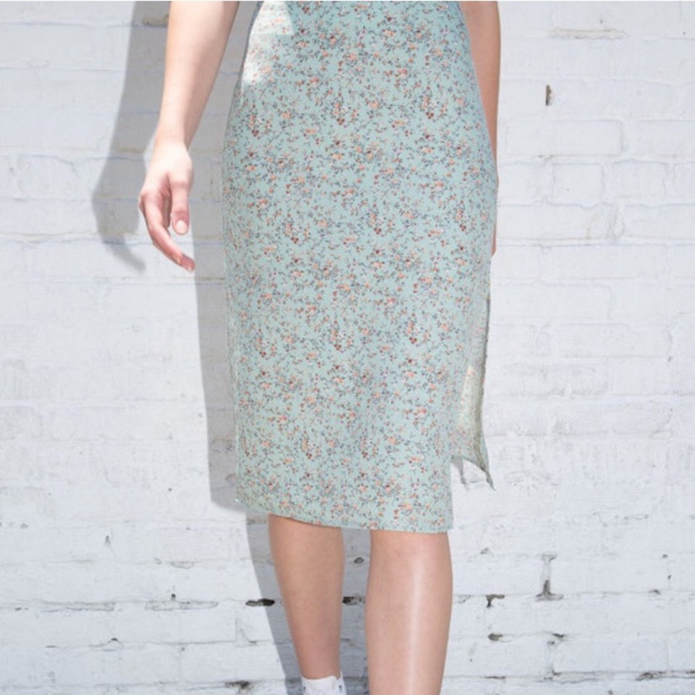 ❌sold❌Brandy Melville Robin egg Phoebe Midi skirt
